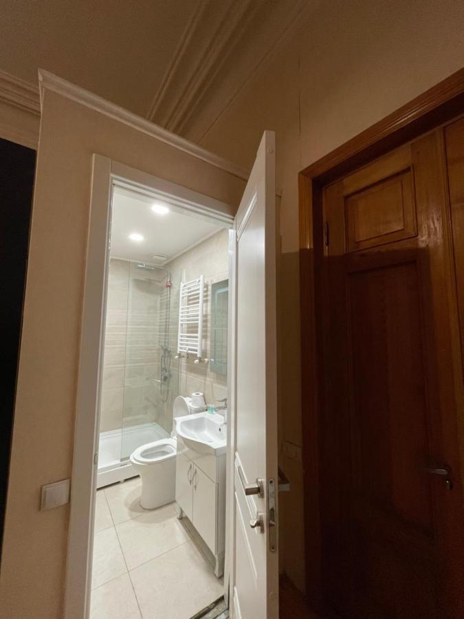 Downtown Room Tbilisi Eksteriør bilde