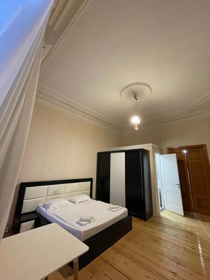 Downtown Room Tbilisi Eksteriør bilde