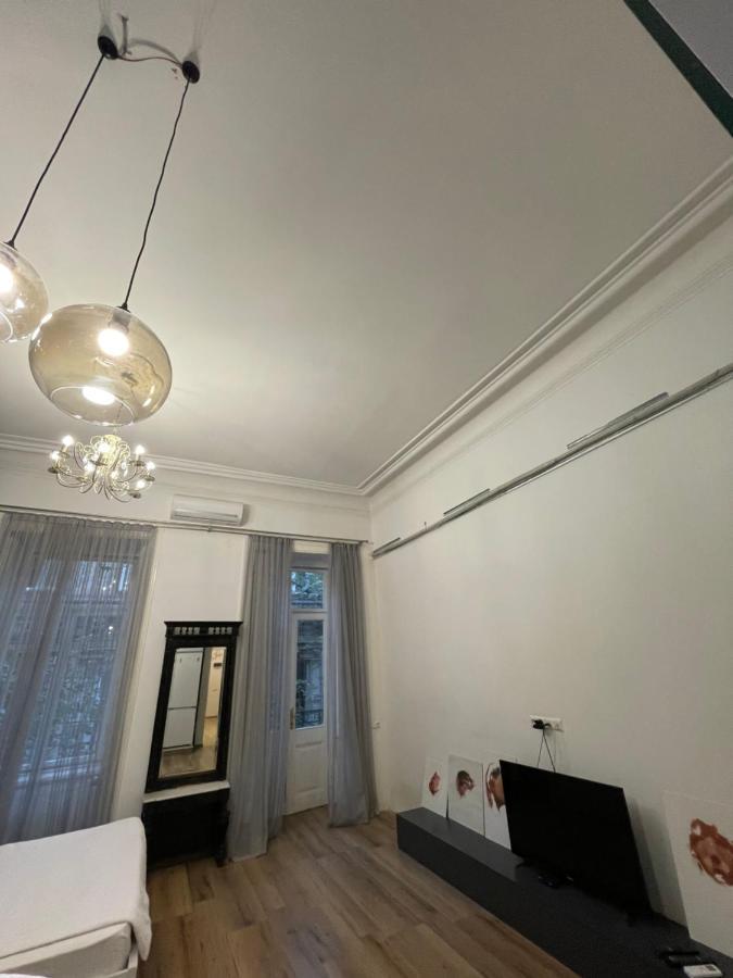 Downtown Room Tbilisi Eksteriør bilde