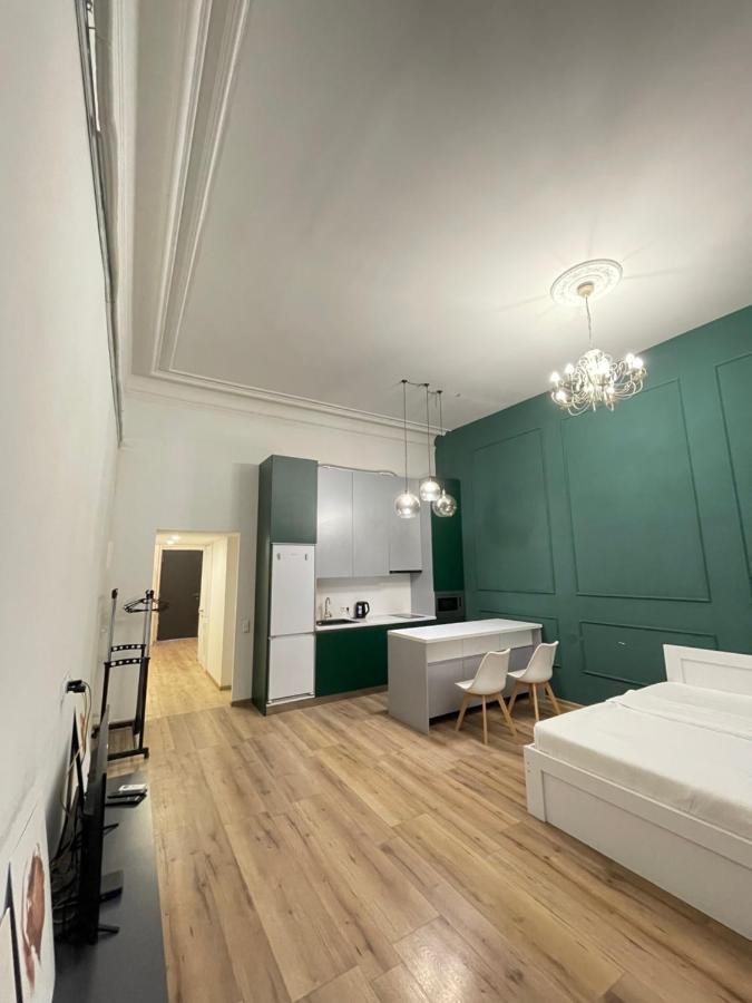 Downtown Room Tbilisi Eksteriør bilde