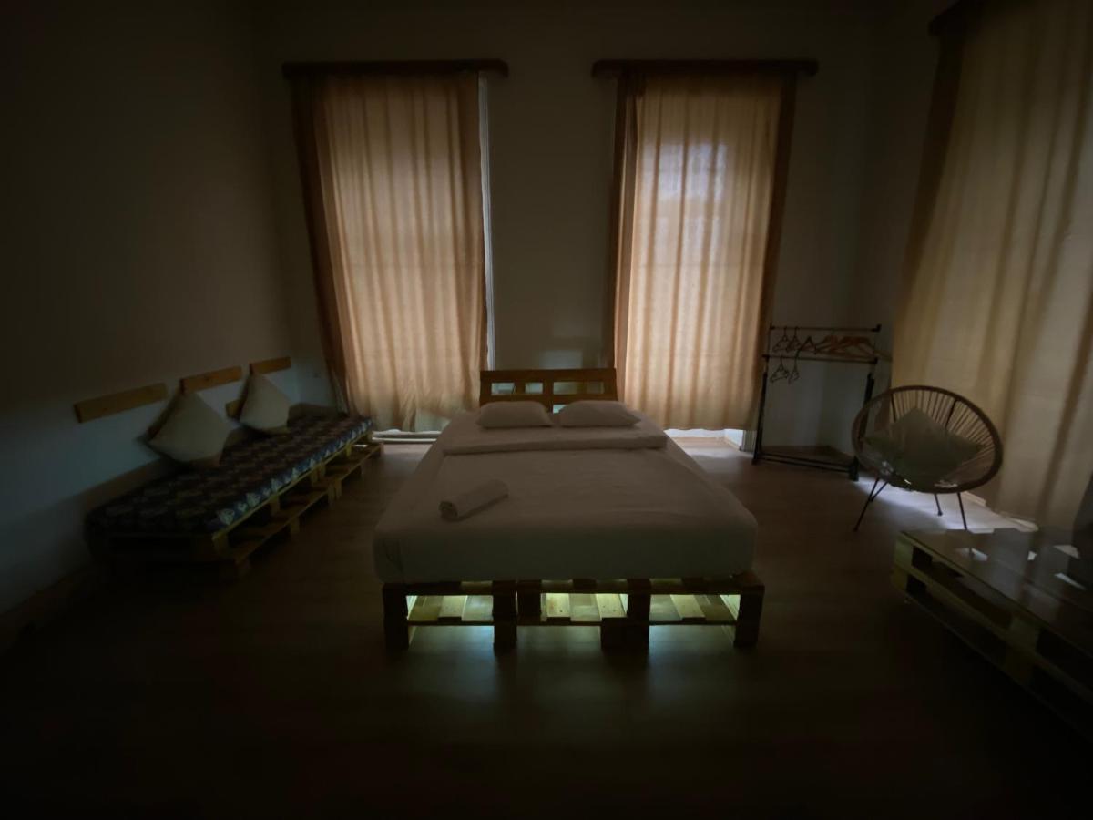 Downtown Room Tbilisi Eksteriør bilde