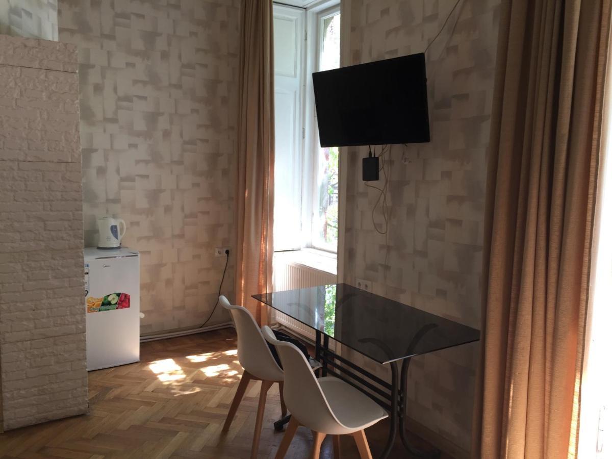 Downtown Room Tbilisi Eksteriør bilde